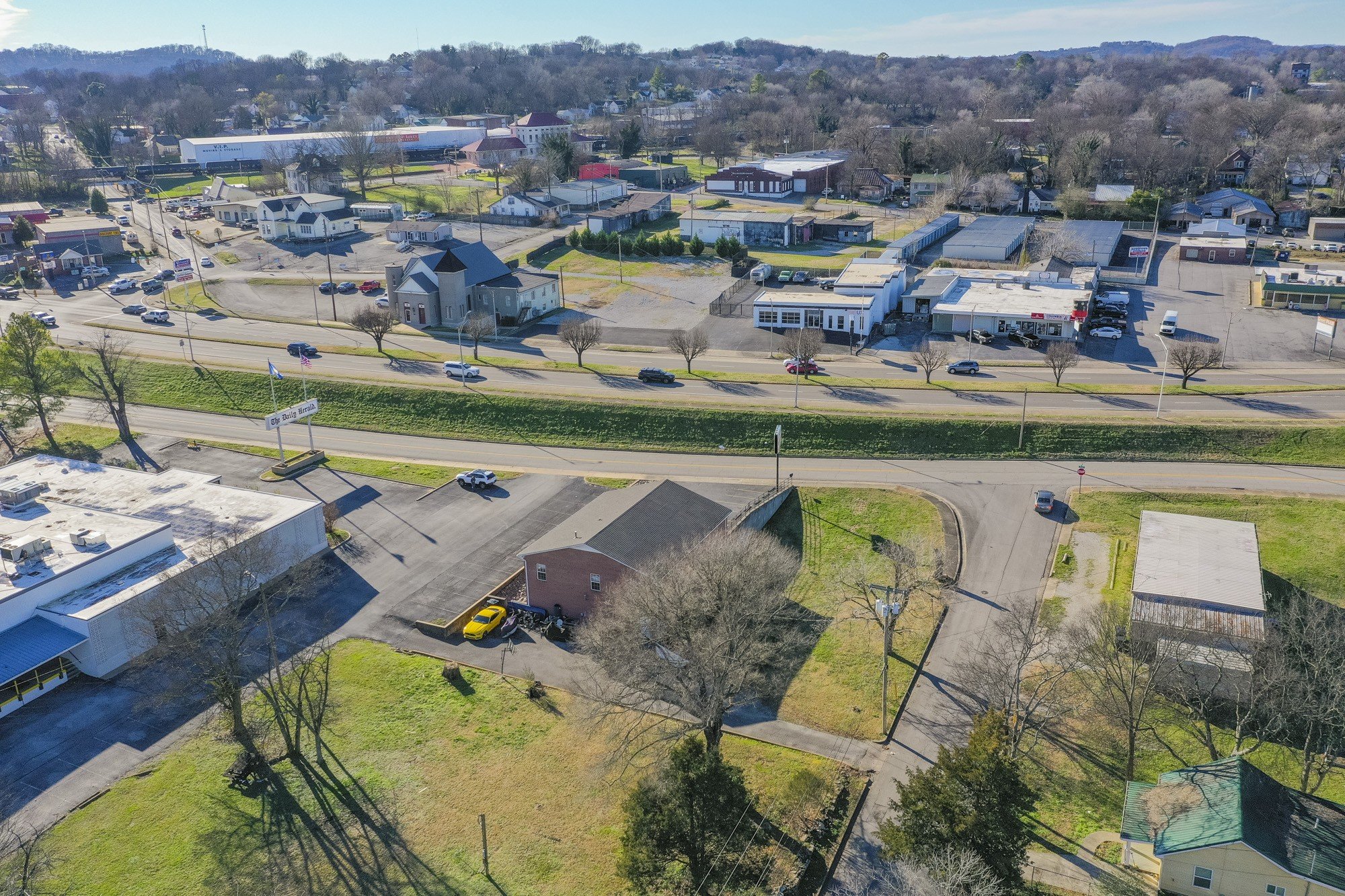 1113 S Main St, Columbia, TN  38401