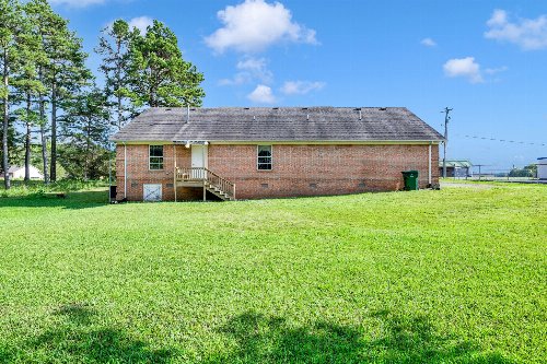 121 Joe Ave, Hohenwald, TN  38462