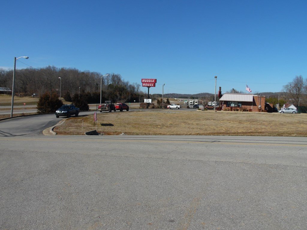 Walker Cove Rd, Sparta, TN  38583