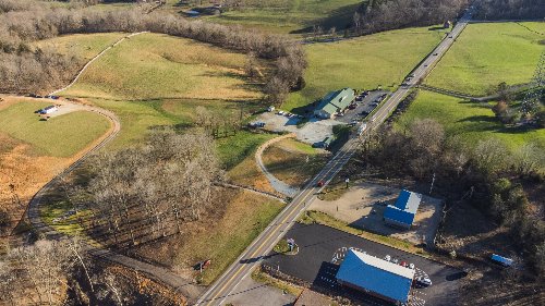 Hwy 48 North, Charlotte, TN  37036