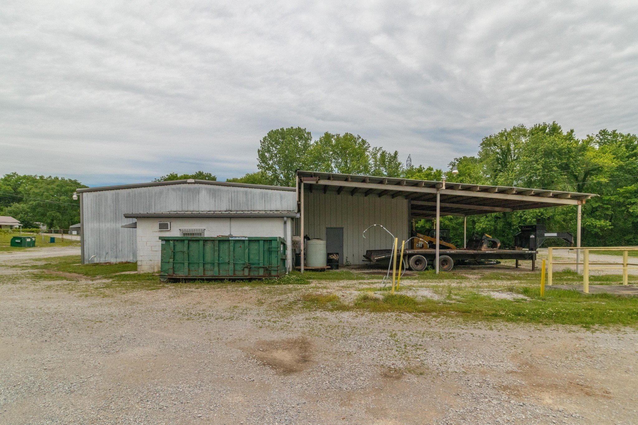 1059 S Main St, Mount Pleasant, TN  38474