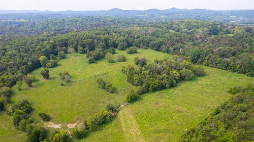 Bluebird Rd, Watertown, TN  37184