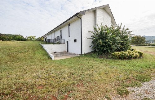 401 Richardson, Etowah, TN  37331