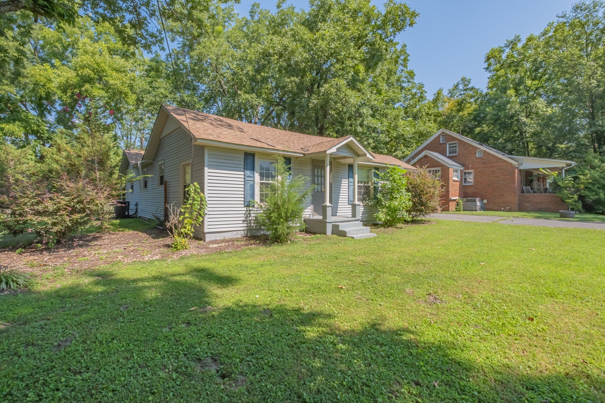 417 E Lincoln St, Tullahoma, TN  37388