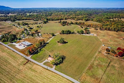 44A Short Mountain Hwy, Smithville, TN  37166