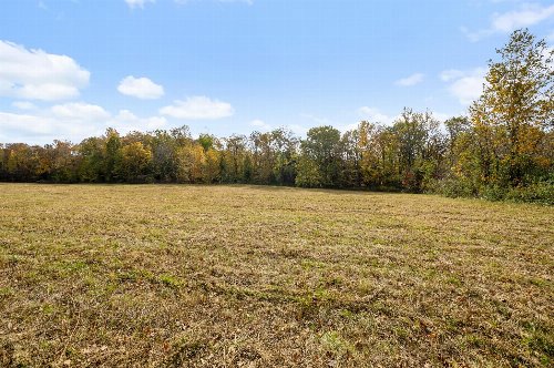 2070 Yellow Creek Rd, Dickson, TN  37055