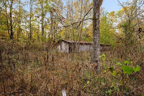 2070 Yellow Creek Rd, Dickson, TN  37055