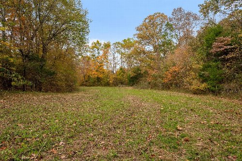 2070 Yellow Creek Rd, Dickson, TN  37055