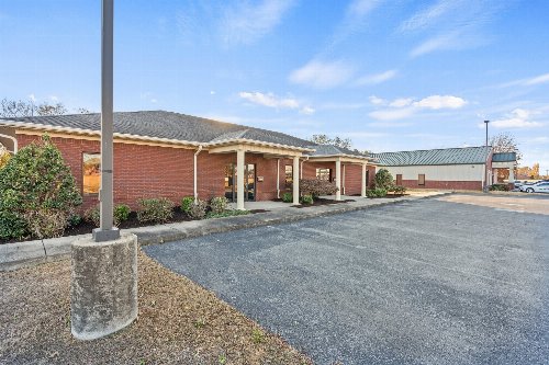 2092 COWAN HIGHWAY, Winchester, TN  37398