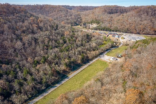 Doe Creek LN, Gainesboro, TN  38562