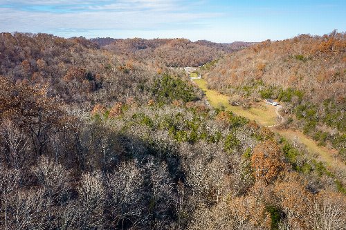 Doe Creek LN, Gainesboro, TN  38562