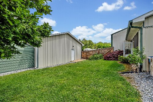 3257 Highway 48, Nunnelly, TN  37137