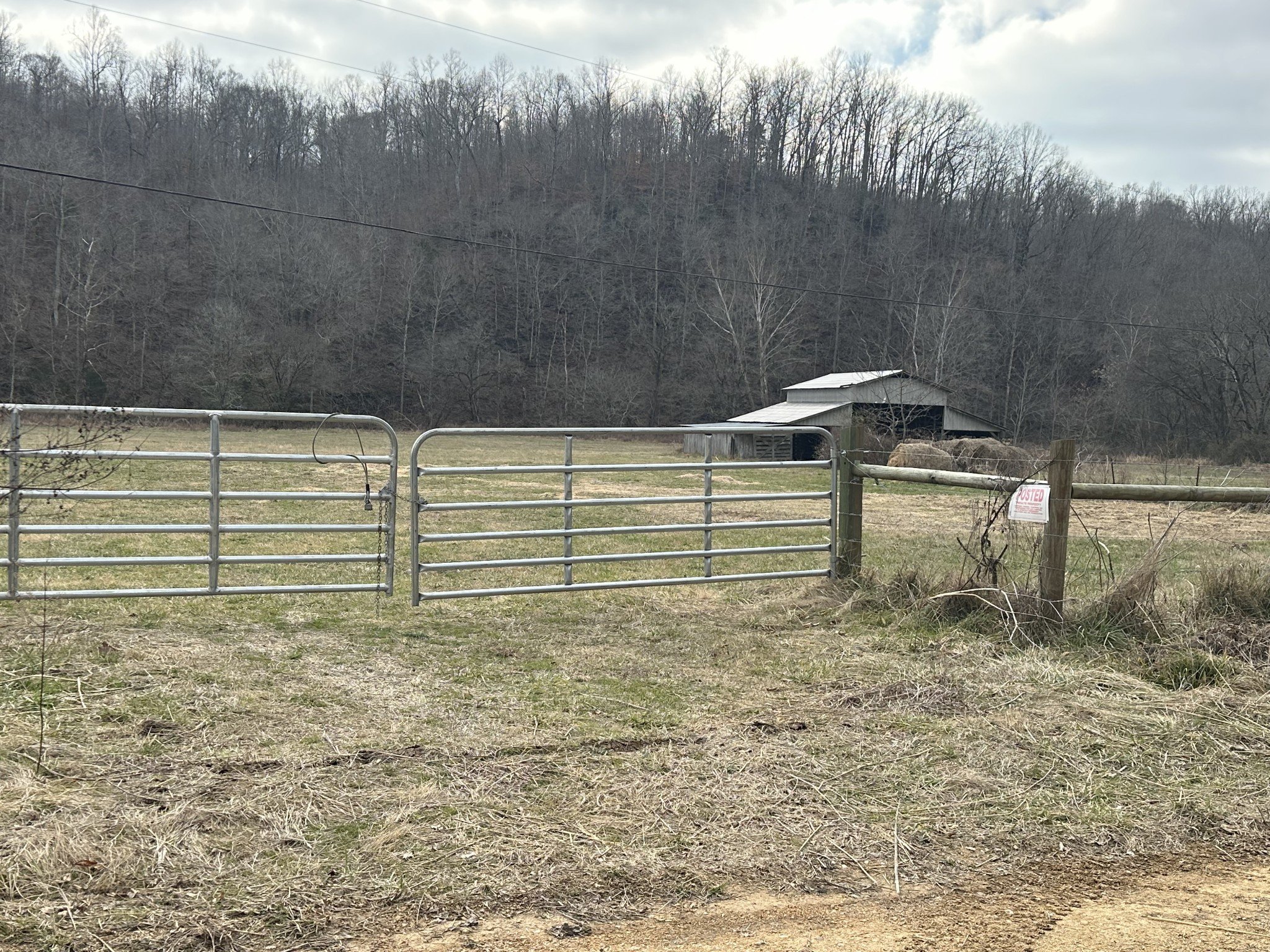 3482 Waterfall Creek Rd, Collinwood, TN  38450