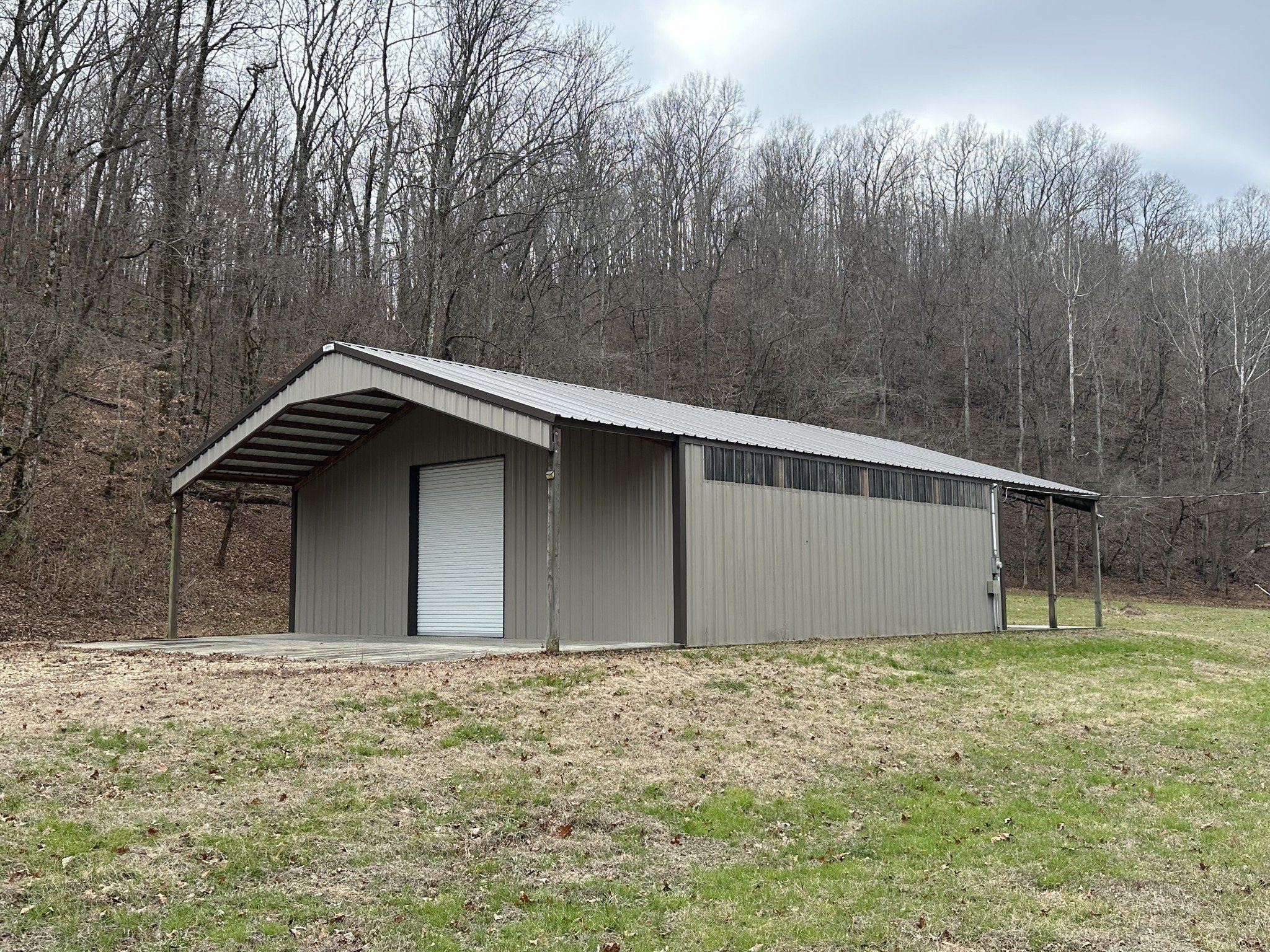 3482 Waterfall Creek Rd, Collinwood, TN  38450