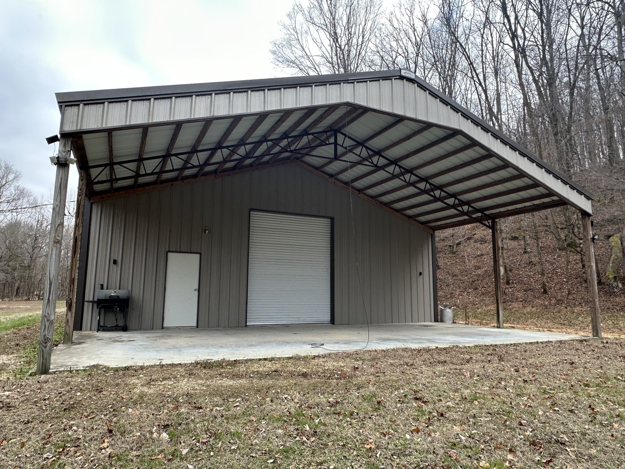 3482 Waterfall Creek Rd, Collinwood, TN  38450