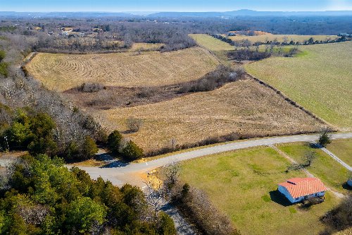 55 Indian Mound Rd, Sparta, TN  38583