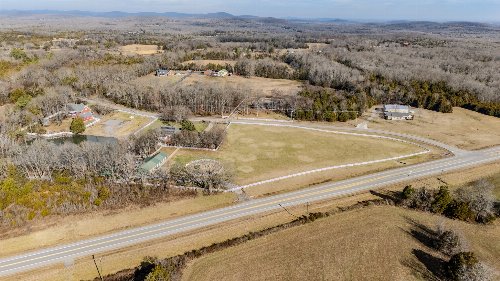 7492 Lowe Ln, Rockvale, TN  37153