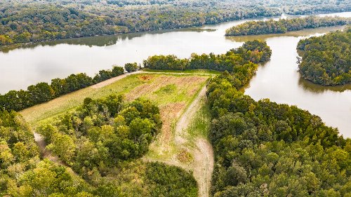 Cairo Bend Road, Lebanon, TN  37087