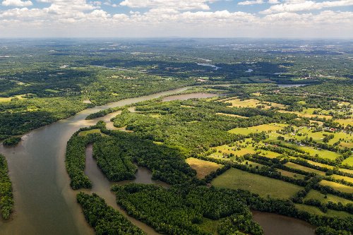 Cairo Bend Road, Lebanon, TN  37087