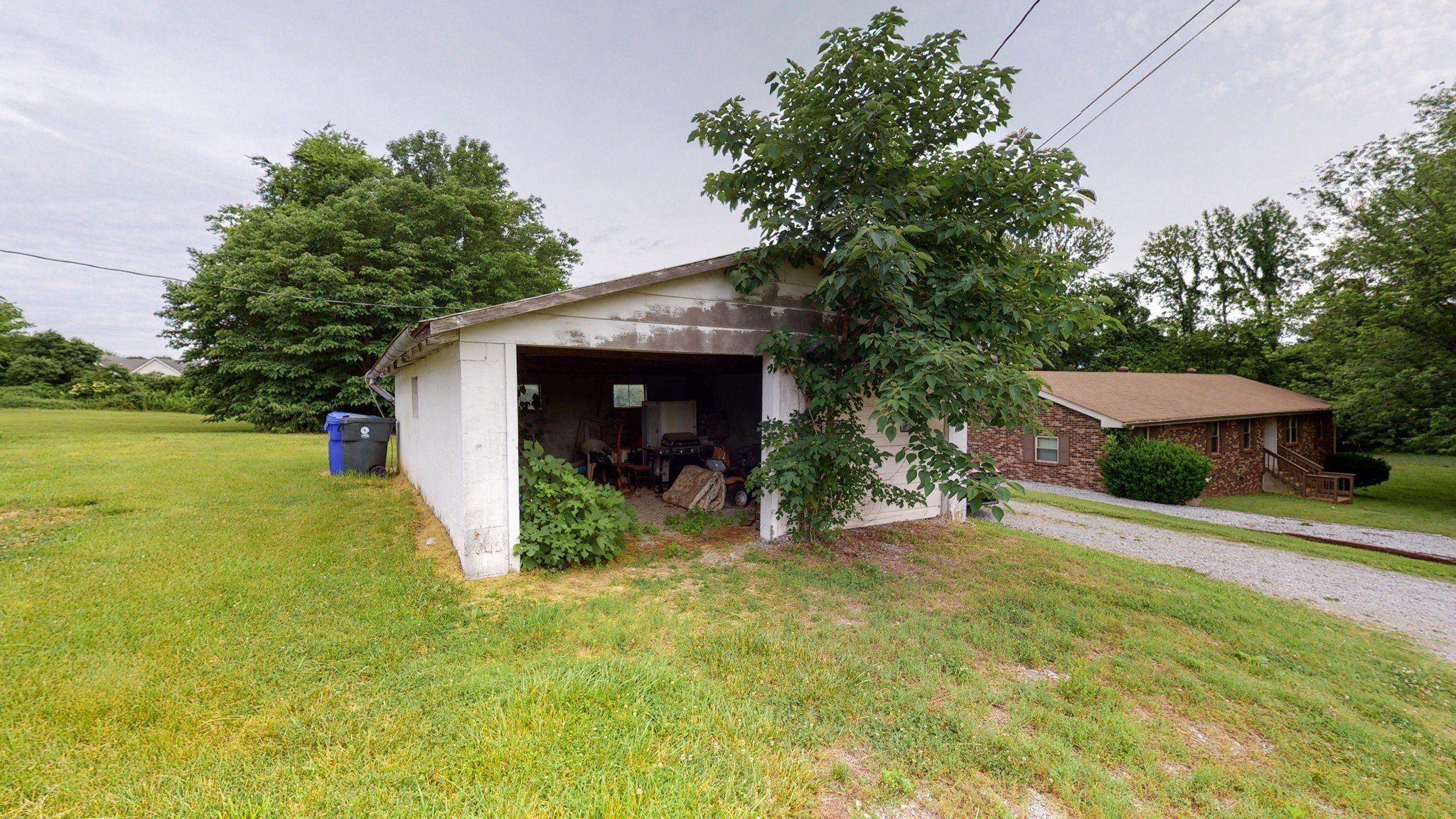 2811 Highway 31, White House, TN  37188