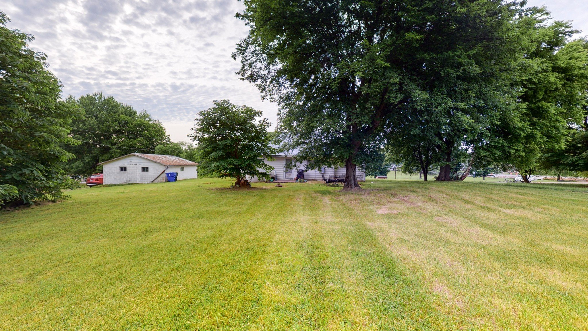 2811 Highway 31, White House, TN  37188