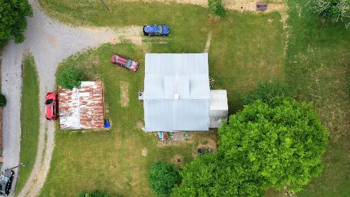 2811 Highway 31, White House, TN  37188