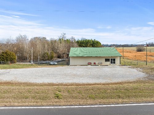 1134 Aedc Rd, Winchester, TN  37398