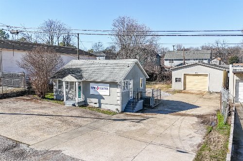 2211 Dortch Ave, Nashville, TN  37210