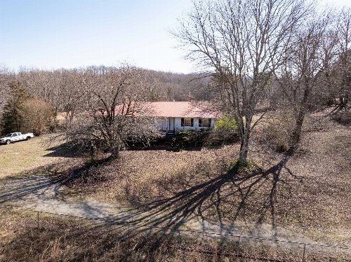 295 Ray Miller Rd, Sugar Tree, TN  38380