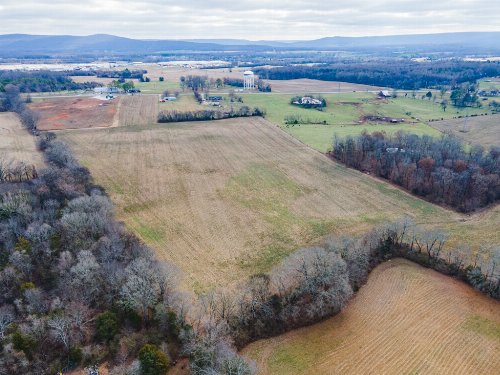 Old Alto Road, Decherd, TN  37324