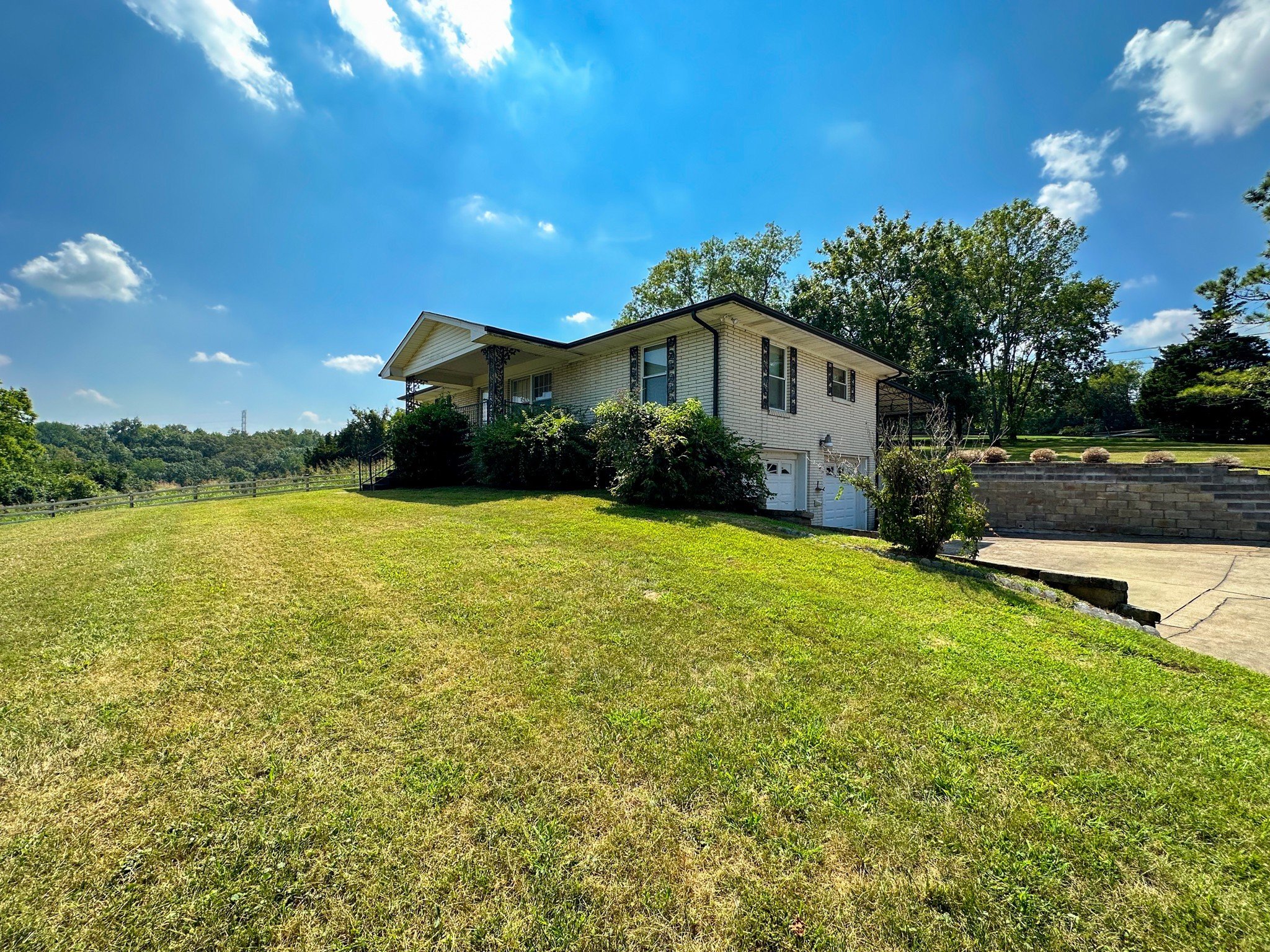 1285 Lowes Lane, Goodlettsville, TN  37072