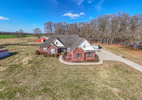 328 Logan Chapel Rd, Hillsboro, TN  37342