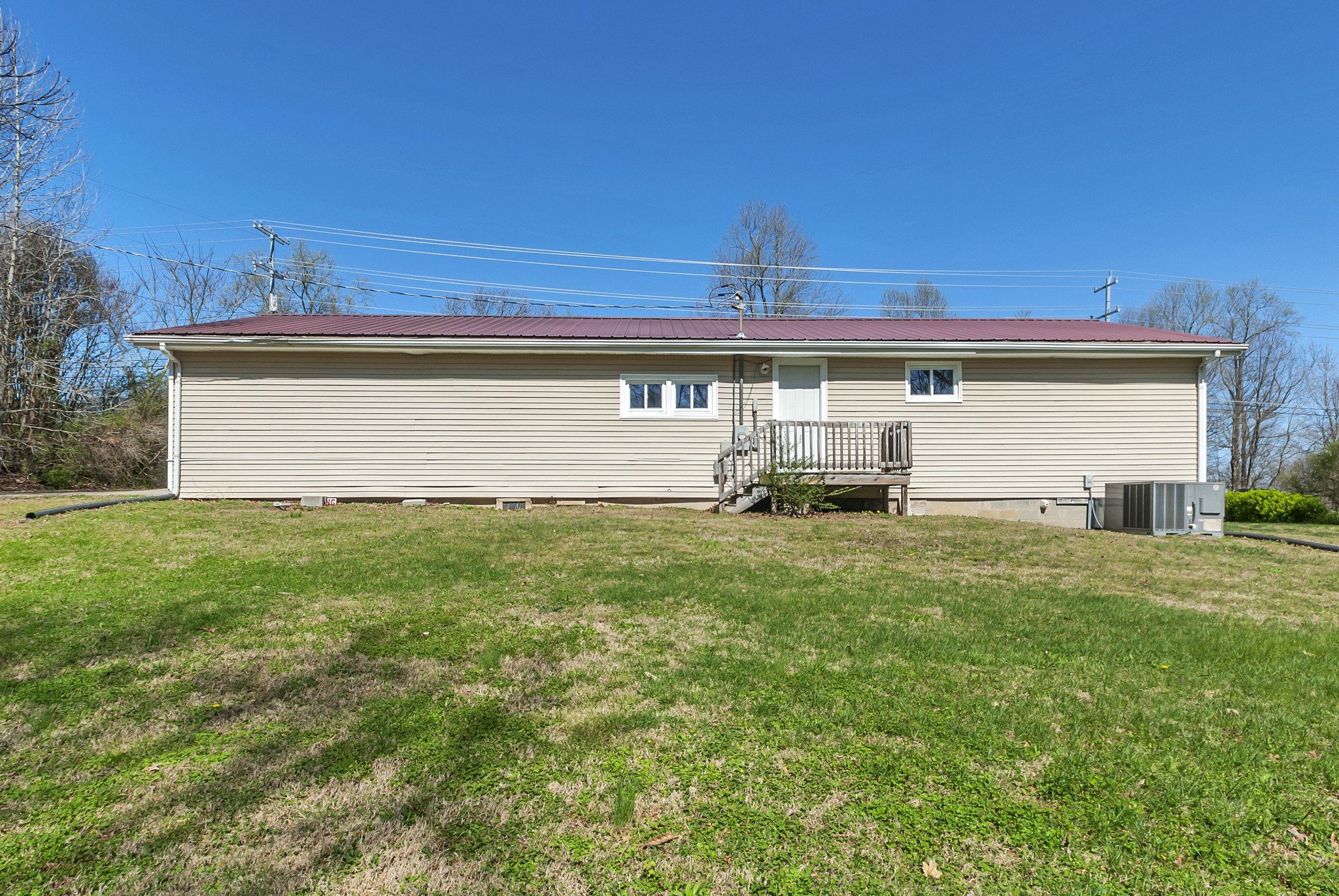 5652 Highway 100, Lyles, TN  37098