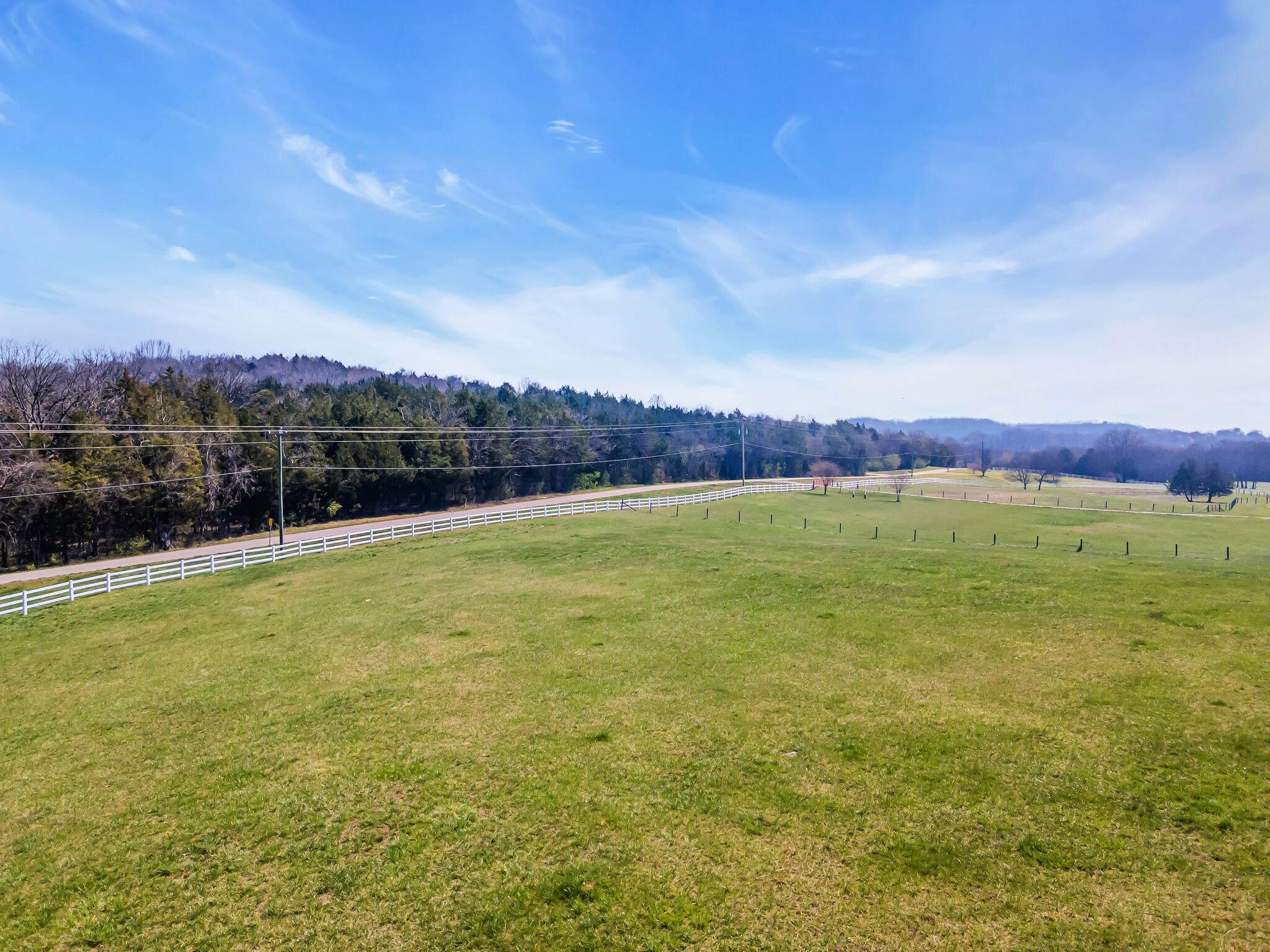 Globe Road, Lewisburg, TN  37091