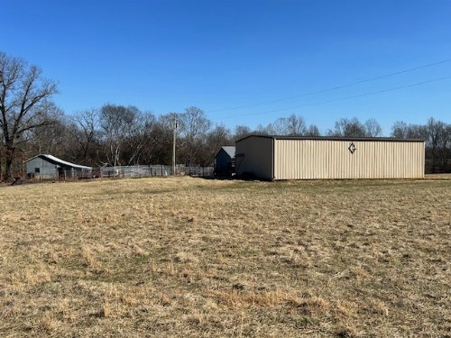 4722 Hwy 641N, Puryear, TN  38251