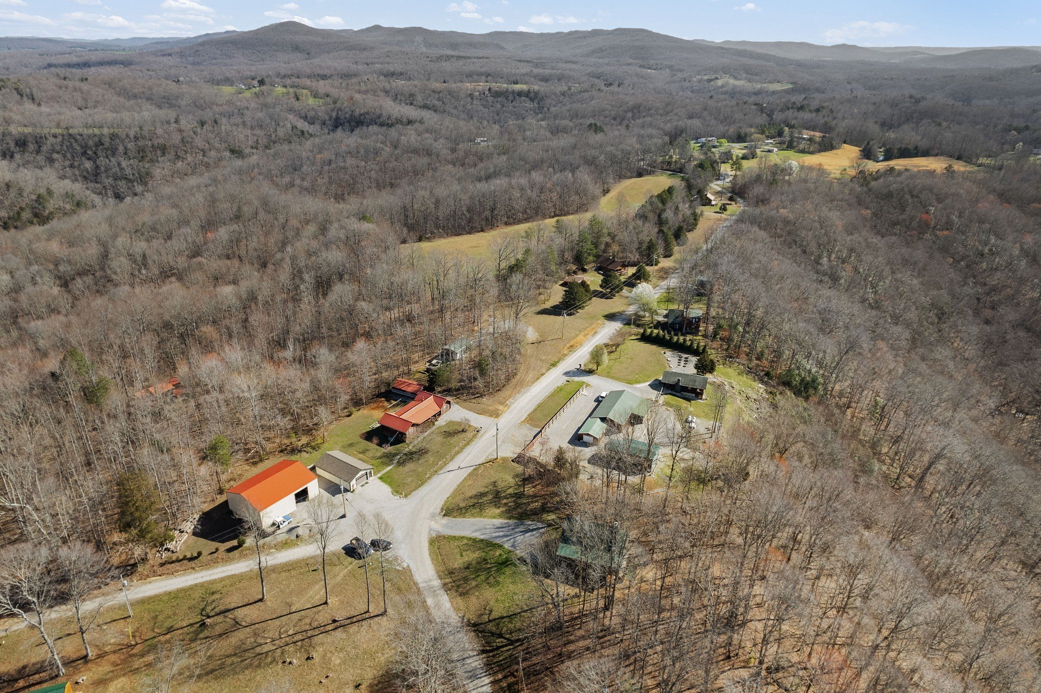 1093 Boles Beaty Rd, Alpine, TN  38543