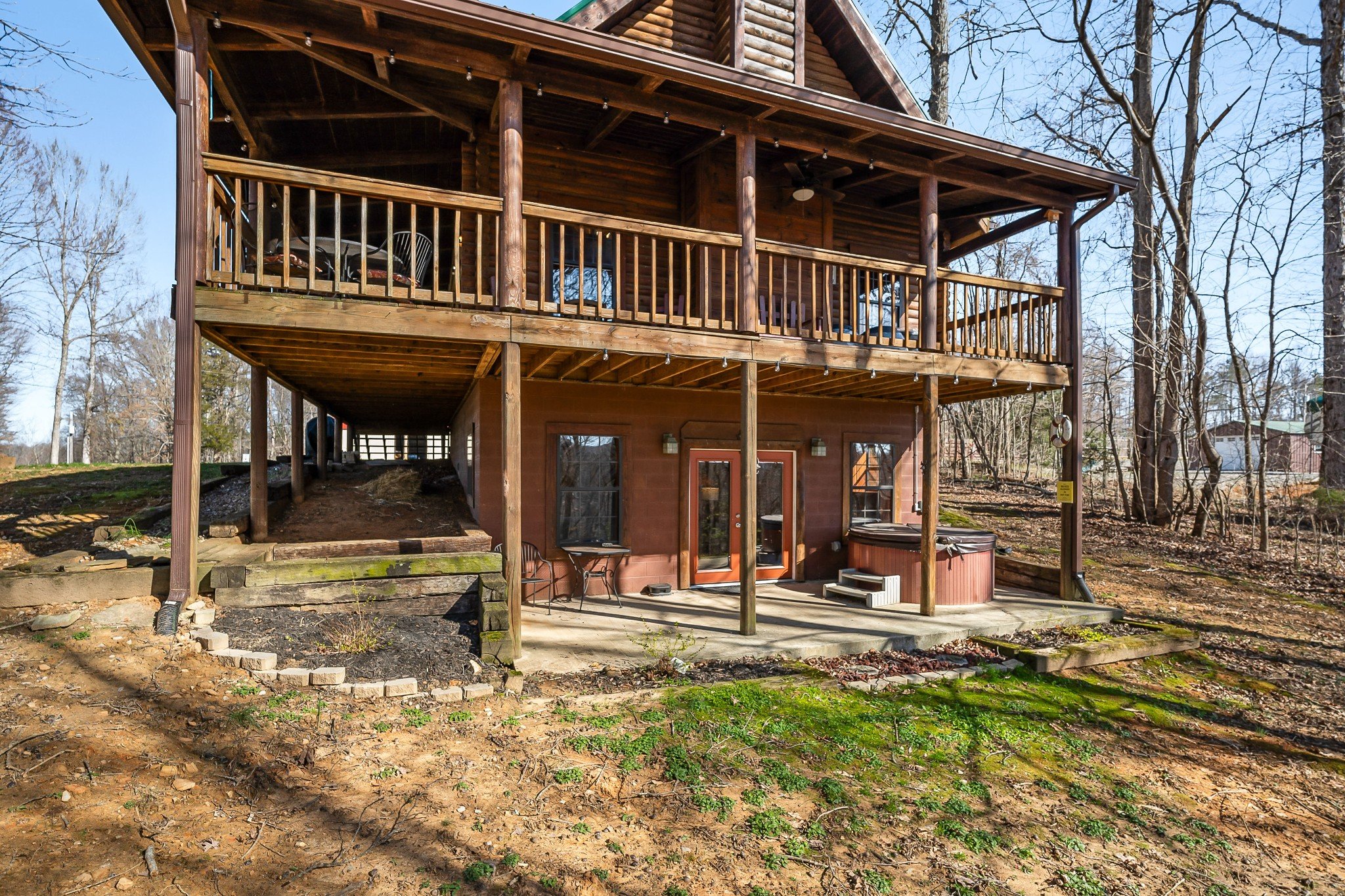 1093 Boles Beaty Rd, Alpine, TN  38543