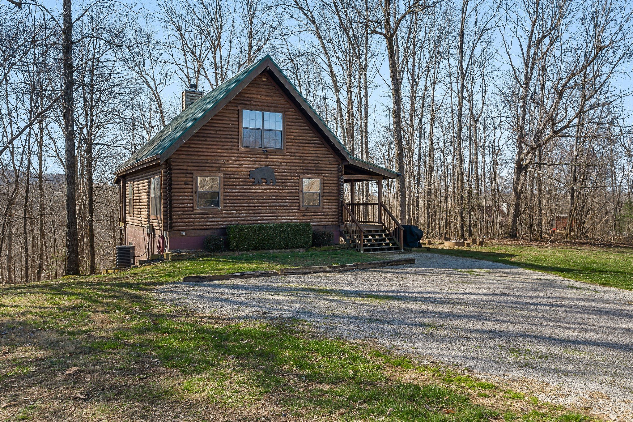 1093 Boles Beaty Rd, Alpine, TN  38543