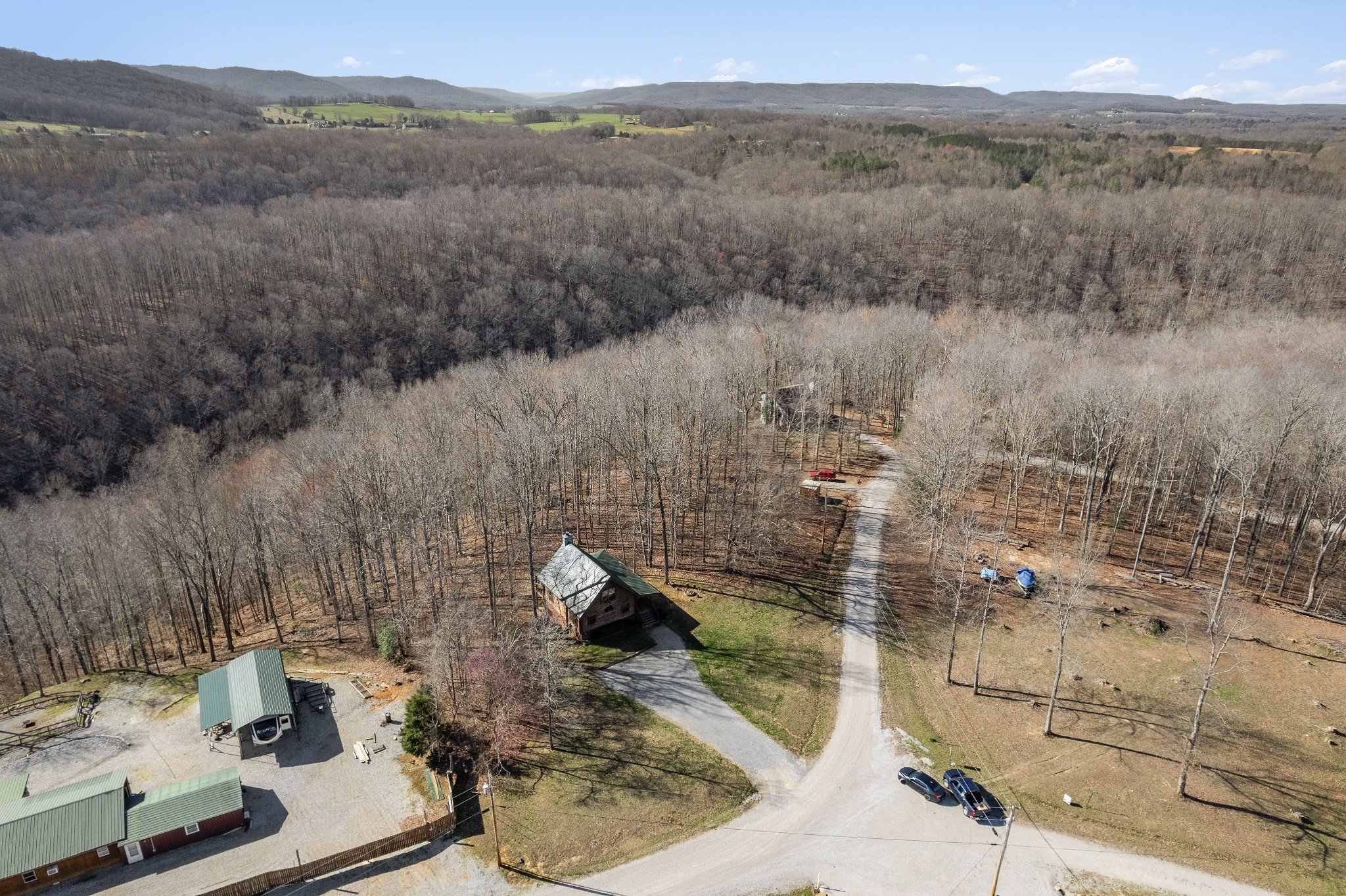 1093 Boles Beaty Rd, Alpine, TN  38543