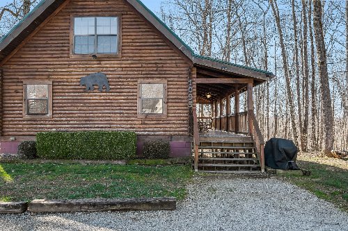 1093 Boles Beaty Rd, Alpine, TN  38543