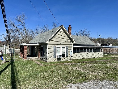 29 Main St, Tracy City, TN  37387