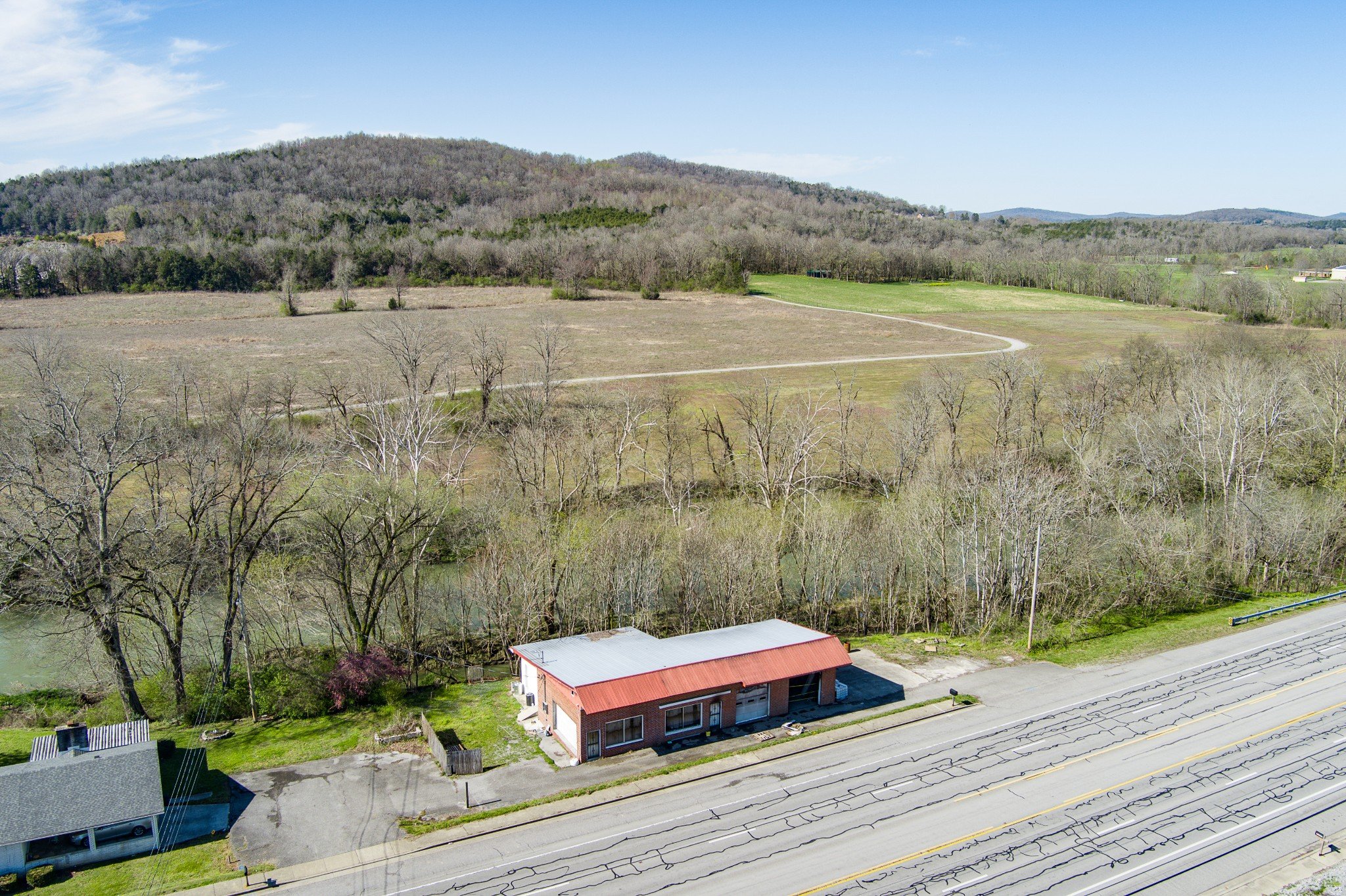 11021 Nashville Hwy, Liberty, TN  37095