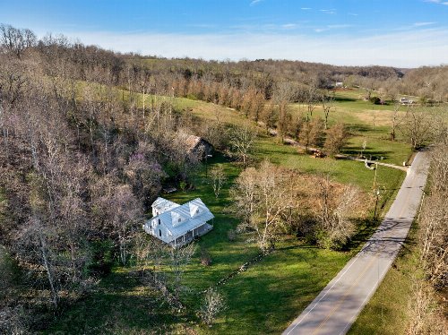 5901 N Lick Creek Rd, Franklin, TN  37064