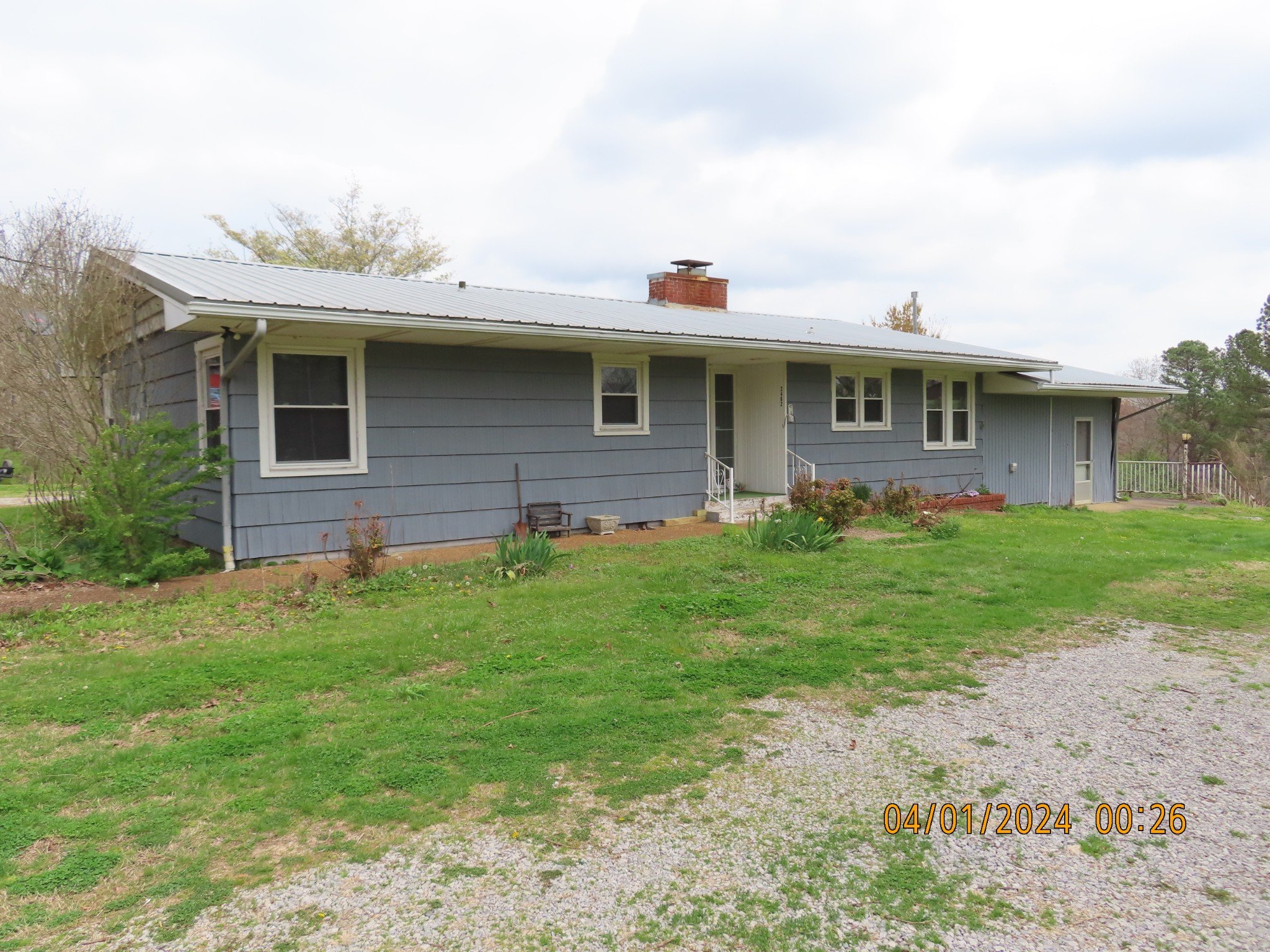 2462 Powdermill Hill Rd, Lawrenceburg, TN  38464