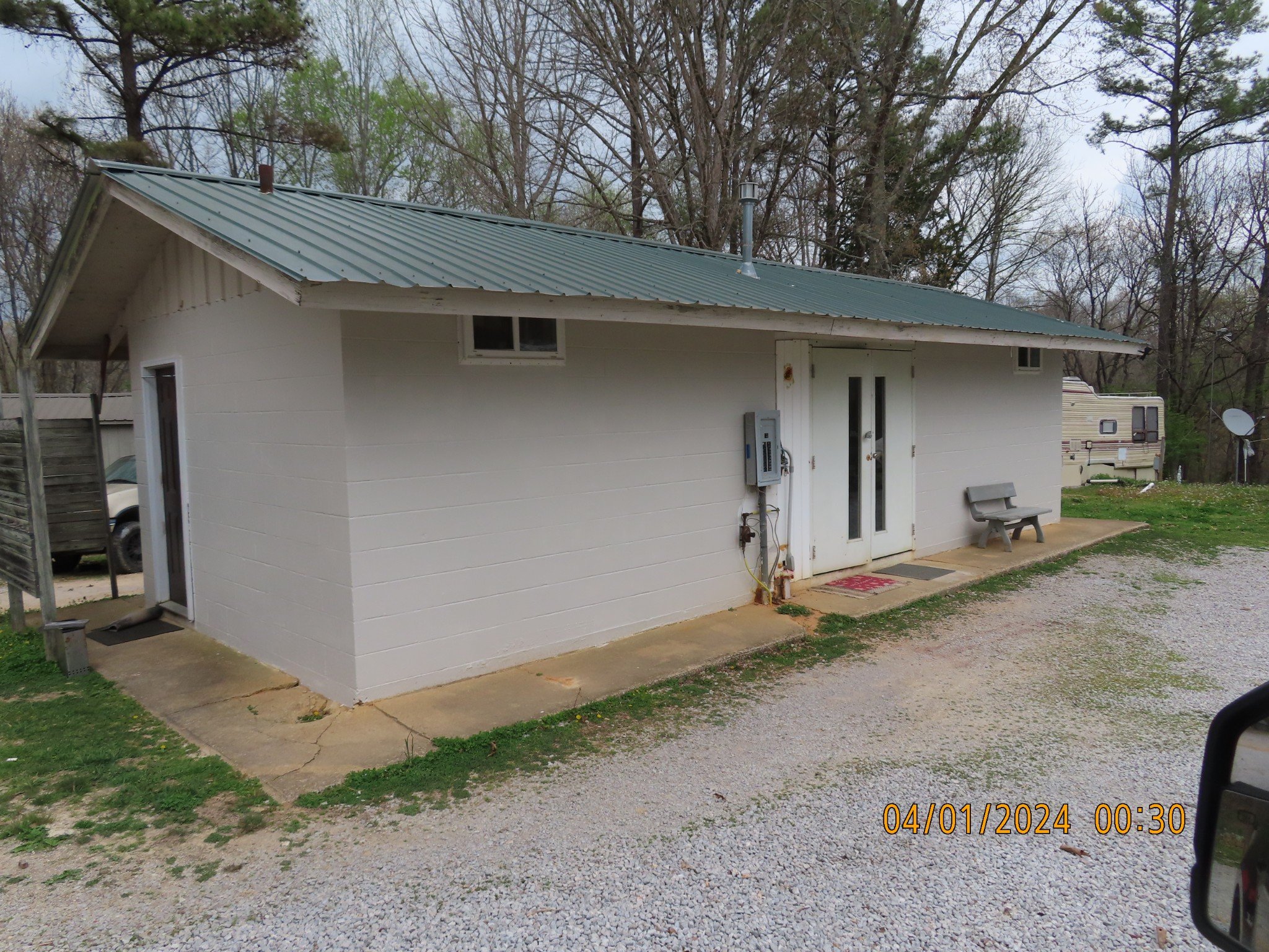 2462 Powdermill Hill Rd, Lawrenceburg, TN  38464