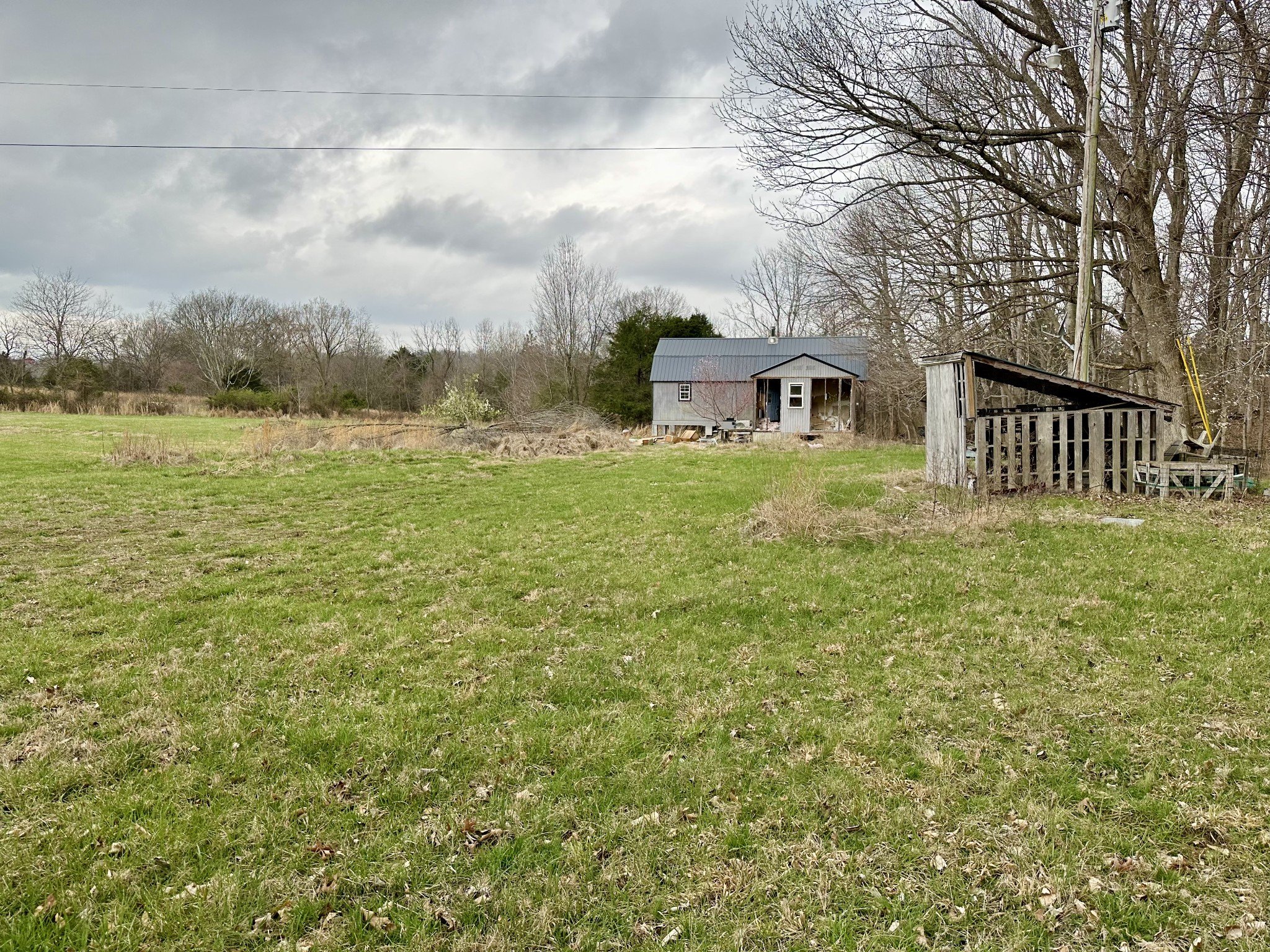 401 N Jones Rd, Portland, TN  37148