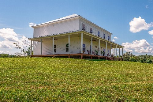 185 Thompson Rd, Dickson, TN  37055