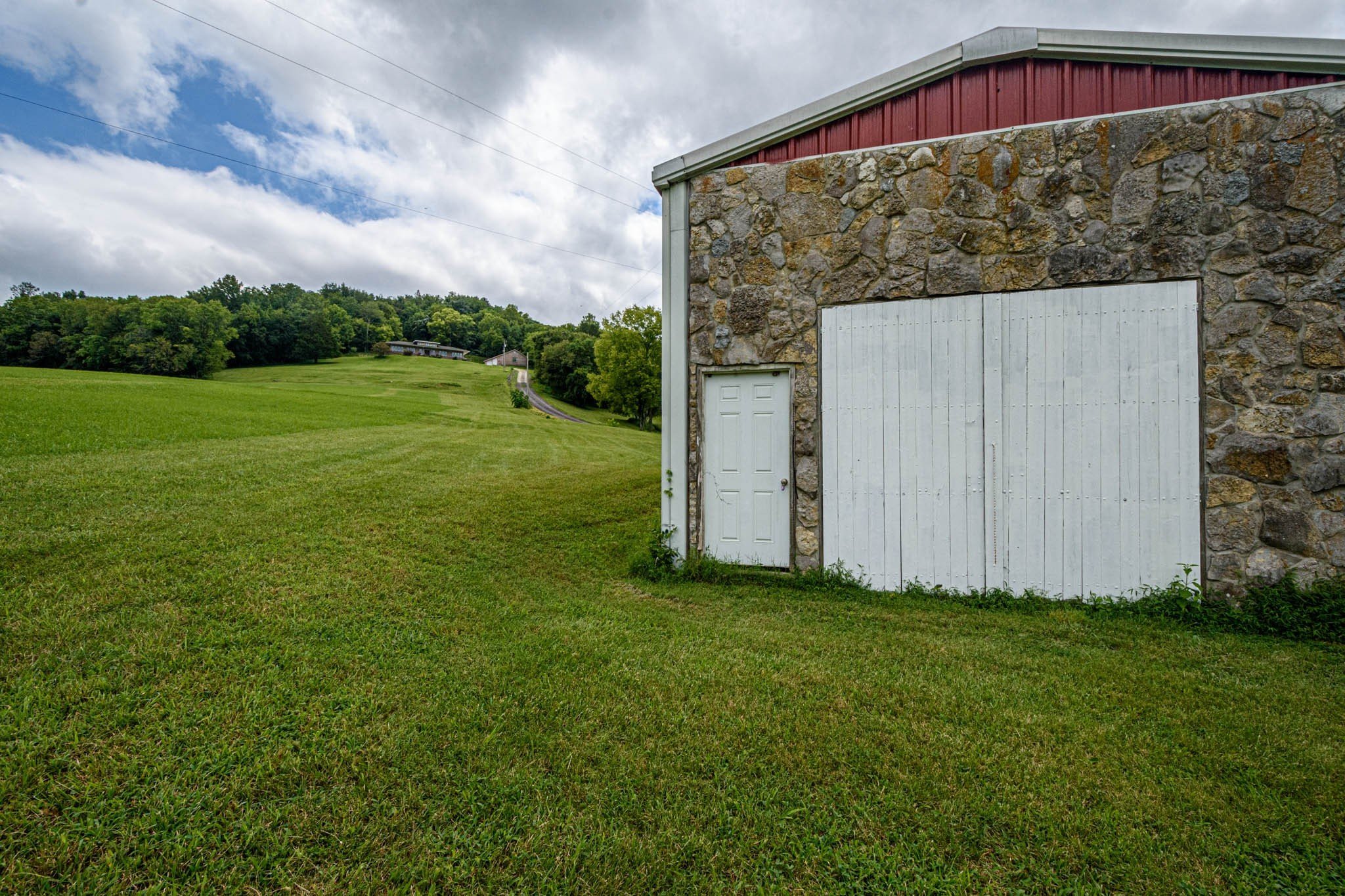 3056 Martin Hollow Rd, Culleoka, TN  38451