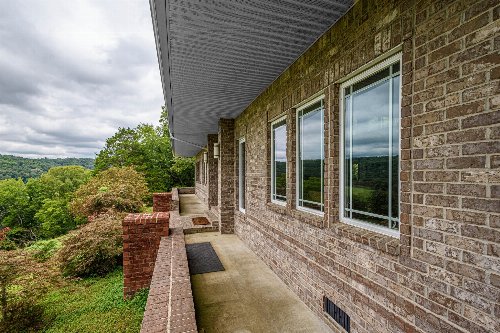 3056 Martin Hollow Rd, Culleoka, TN  38451