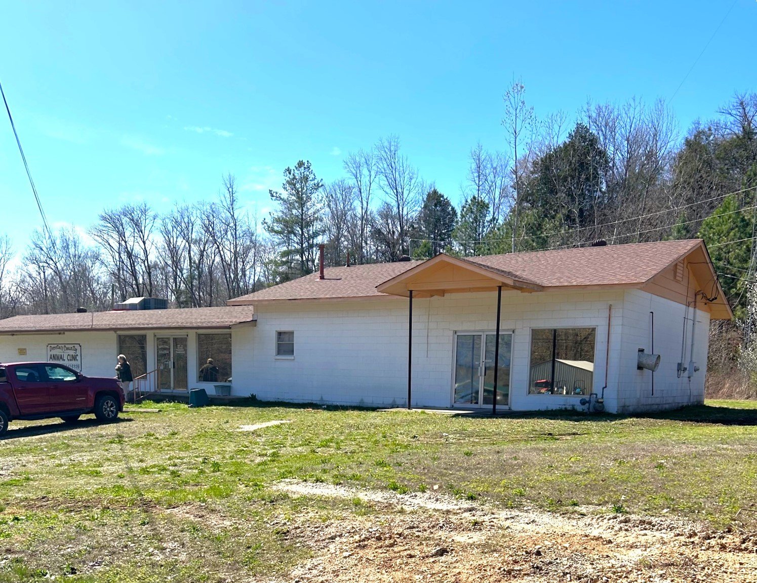 2190 Highway 641, Parsons, TN  38363